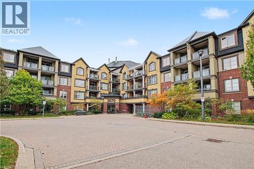 3070 ROTARY Way Unit# 308  Burlington, ON L7M 0H1