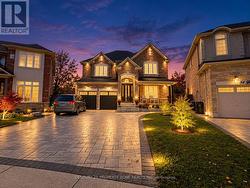32 YOUNG GARDEN CRESCENT  Brampton, ON L6Y 6A4