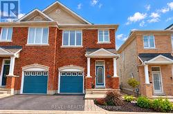 54 ENCORE PRIVATE  Ottawa, ON K2E 0A2