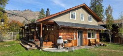468 Sixth Avenue  Midway, BC V0H 1M0