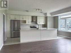 44 LOMOND LANE  Kitchener, ON N2R 0T6