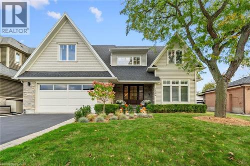 1394 WAVERLY Avenue  Oakville, ON L6L 2S3