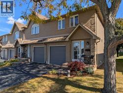 100 VINEBERG Drive Unit# 28  Hamilton, ON L8W 3X4