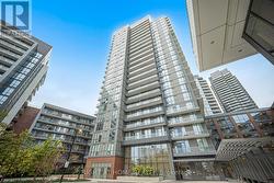 405 - 38 FOREST MANOR ROAD Toronto, ON M2J 1M1