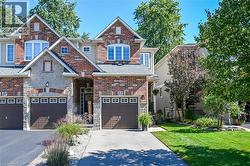 53 SUNNYCROFT Court  Waterdown, ON L0R 2H4