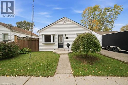 69 SIXTH Avenue  Brantford, ON N3S 1A8
