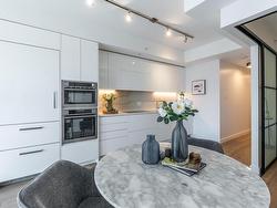 1001 1650 Granville Street  Halifax, NS B3J 0E1