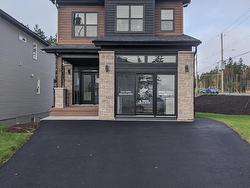 5 Bristolton Avenue  Bedford, NS B4B 0Z4