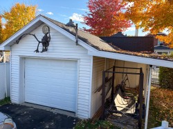 Garage - 