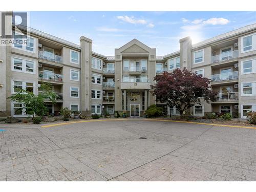3300 Centennial Drive Unit# 303  Vernon, BC V1T 9M5