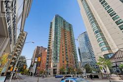 302 - 445 LAURIER AVENUE W  Ottawa, ON K1N 6R4