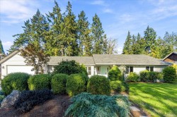 781 Sanderson Rd Parksville, BC V9P 1A8
