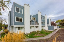 9-1481 Inkar Road  Kelowna, BC V1Y 8J1