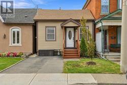 57 TISDALE STREET N  Hamilton, ON L8L 5M3