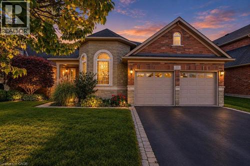 172 VALMONT Court  Ancaster, ON L9G 5A1