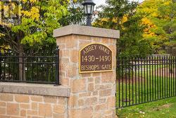 207 - 1480 BISHOPS GATE Oakville, ON L6M 4N4