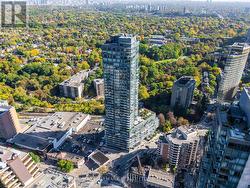 2708 - 825 CHURCH STREET Toronto, ON M4W 3Z4