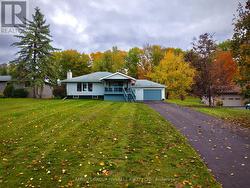 30 COVE ROAD Kawartha Lakes (Fenelon Falls), ON K0M 1N0