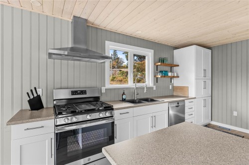 325 Twillingate Rd, Campbell River, BC 