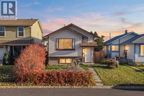 96 Abalone Crescent Ne, Calgary, AB 