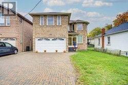 182 FINCH AVENUE E  Toronto, ON M2N 4R9