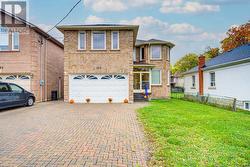 182 FINCH AVENUE E Toronto, ON M2N 4R9