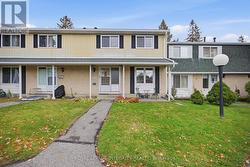 1544D BEAVERPOND DRIVE  Ottawa, ON K1B 3R9