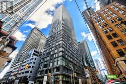 2910 - 101 PETER STREET Toronto, ON M5V 0G6