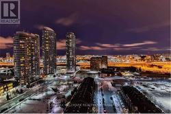 1825 - 275 VILLAGE GREEN SQUARE  Toronto, ON M1S 0L7