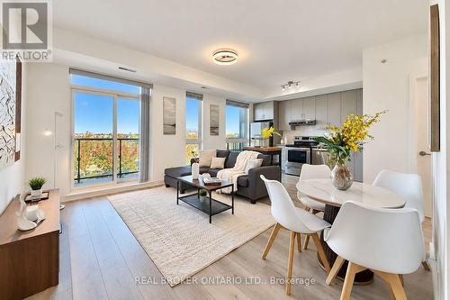 301 - 1709 BUR OAK AVENUE  Markham, ON L6E 0V7
