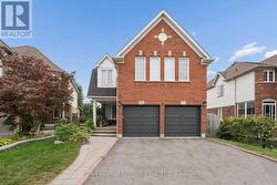 23 TELEGRAPH DRIVE  Whitby, ON L1P 1S2
