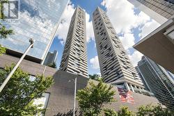 5205 - 88 HARBOUR STREET  Toronto, ON M5J 1B7