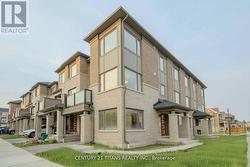 3321 THUNDERBIRD PROMENADE  Pickering, ON L1X 0N4