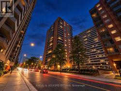 606 - 475 LAURIER AVENUE W  Ottawa, ON K1R 7X1