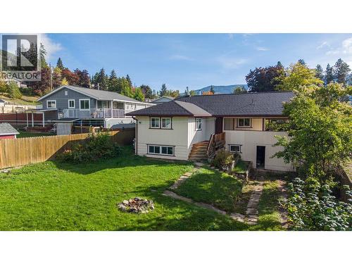 115 24th Avenue N  Creston, BC V0B 1G5