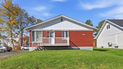 1945 119e Rue Saint-Georges, QC G5Y 6R3
