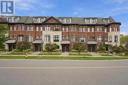 37 TWENTY NINTH STREET  Toronto, ON M8W 1S1