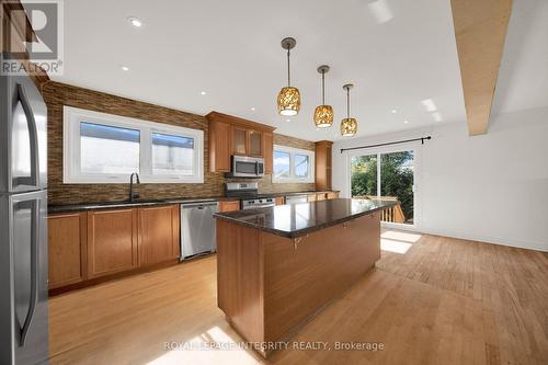 2408 Drury Lane, Ottawa, ON 