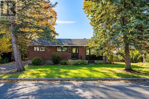2408 Drury Lane, Ottawa, ON 