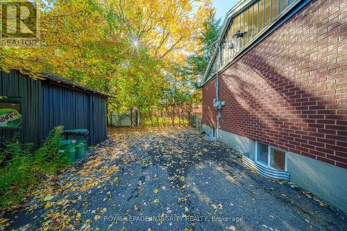 2408 Drury Lane, Ottawa, ON 
