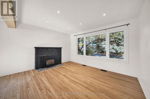 2408 Drury Lane, Ottawa, ON 