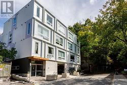 401 - 22 PERKINS STREET  Ottawa, ON K1R 7G5