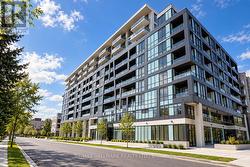 216 - 6 GREENBRIAR ROAD  Toronto, ON M2K 1H5