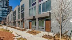 26 SONIC WAY  Toronto, ON M3C 0P3