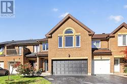 253 KNUDSON DRIVE  Ottawa, ON K2K 2N8