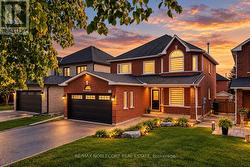 71 CASTLEPOINT DRIVE  Vaughan, ON L4H 1B8