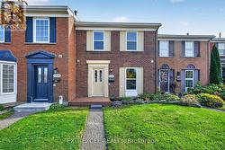 2712 BASELINE ROAD  Ottawa, ON K2H 7B4