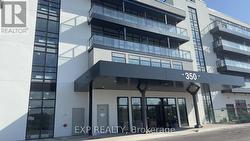 221 - 350 PRINCE CHARLES DRIVE S  Welland (Broadway), ON L3C 5A6