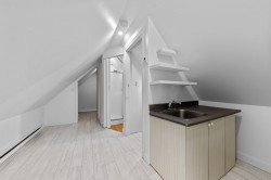Garage - 