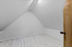 Garage - 
